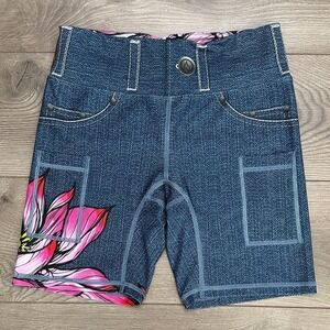 INKnBURN Blue Denim Pocket Graphic Pink Floral Bike Active Shorts Size 6
